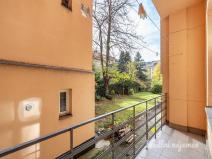 Pronájem bytu 1+kk, Praha - Podolí, Doudova, 33 m2