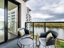 Pronájem bytu 2+kk, Praha - Holešovice, Sanderova, 60 m2