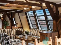 Prodej atypického bytu, Praha, Malostranské náměstí, 270 m2