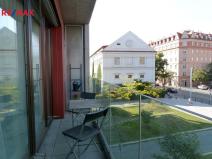 Pronájem bytu 1+kk, Praha - Vinohrady, Korunní, 42 m2