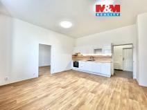 Pronájem bytu 3+1, Děčín - Děčín IV-Podmokly, Bezručova, 96 m2