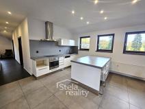 Pronájem bytu 4+kk, Krnov, Ježník, 160 m2