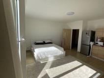 Pronájem bytu 1+kk, Praha - Vysočany, Na Harfě, 36 m2