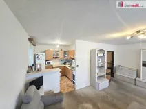 Prodej bytu 3+1, Benešov, Pražského povstání, 65 m2