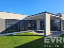 Prodej rodinného domu, Moravany, U Hájku, 197 m2