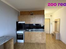 Pronájem bytu 1+1, Chomutov, Stavbařská, 35 m2