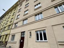 Pronájem bytu 2+kk, Praha - Libeň, U skládky, 47 m2