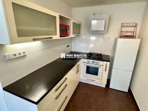 Pronájem bytu 2+kk, Beroun, Na Parkáně, 38 m2