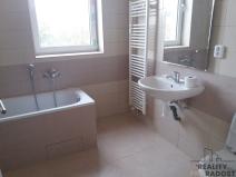 Pronájem bytu 3+kk, Ledenice, Náměstí, 71 m2