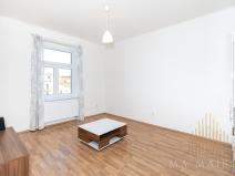 Pronájem bytu 2+kk, Praha - Vysočany, Novovysočanská, 39 m2