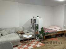 Pronájem bytu 1+1, Opava, Ostrožná, 36 m2