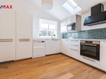 Pronájem bytu 3+kk, Praha - Satalice, Vinořská, 110 m2