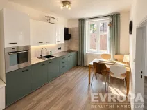 Prodej bytu 2+1, Nový Bor, Palackého náměstí, 67 m2