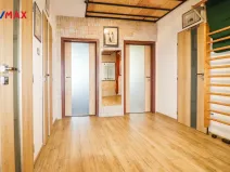 Prodej bytu 3+1, Praha - Chodov, Jažlovická, 75 m2