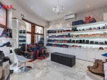 Prodej obchodního prostoru, Karlovy Vary, Zámecký vrch, 30 m2