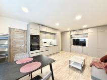 Pronájem bytu 2+kk, Liberec - Liberec XII-Staré Pavlovice, Letná, 41 m2