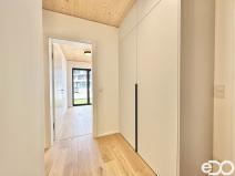 Pronájem bytu 3+kk, Praha, Ujgurská, 57 m2