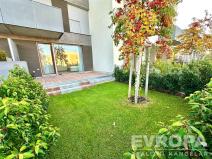 Pronájem bytu 1+kk, Praha - Dolní Chabry, Ústecká, 67 m2