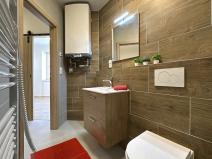 Pronájem bytu 1+kk, Znojmo, nám. Kpt. Otm. Chlupa, 33 m2