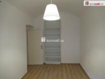 Pronájem bytu 1+1, Praha - Smíchov, Holečkova, 29 m2
