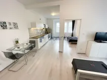 Pronájem bytu 2+kk, Praha, Vinohradská, 52 m2