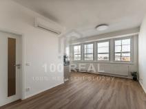 Pronájem bytu 1+kk, Hradec Králové, Průmyslová, 40 m2