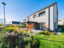 Prodej rodinného domu, Lužce, 170 m2