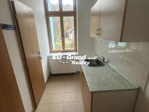 Pronájem kanceláře, Varnsdorf, 5. května, 107 m2