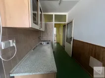 Pronájem bytu 2+1, Karlovy Vary, Závodu míru, 63 m2