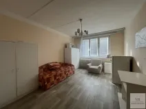 Pronájem bytu 2+1, Karlovy Vary, Závodu míru, 63 m2