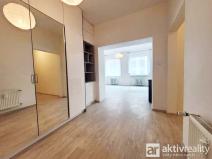 Pronájem bytu 3+1, Praha - Dejvice, Na Dionysce, 84 m2