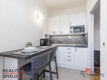 Pronájem bytu 1+1, Brno - Lesná, Halasovo náměstí, 32 m2