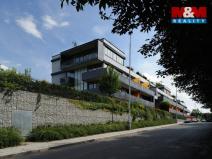 Prodej garážového stání, Praha - Břevnov, Běžecká, 18 m2