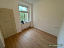 Pronájem bytu 2+kk, Praha - Vršovice, Bulharská, 43 m2