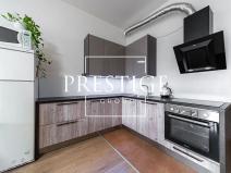 Pronájem bytu 1+kk, Praha - Libeň, Březenská, 66 m2