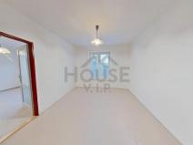 Prodej bytu 2+1, Praha - Modřany, Klostermannova, 58 m2