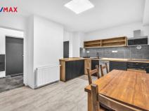 Pronájem bytu 2+1, Hradec Králové - Kukleny, Zelená, 58 m2