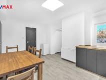 Pronájem bytu 2+1, Hradec Králové - Kukleny, Zelená, 58 m2