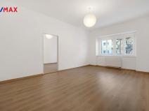 Pronájem bytu 2+1, Praha - Žižkov, Biskupcova, 47 m2