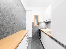 Pronájem bytu 1+kk, Praha - Holešovice, Komunardů, 34 m2