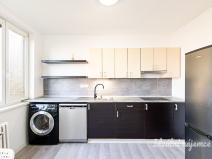 Pronájem bytu 1+kk, Praha - Záběhlice, Topolová, 30 m2