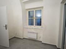 Pronájem bytu 1+1, Jaroměř, Školní