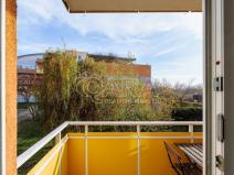 Pronájem bytu 1+kk, Praha - Kyje, Sicherova, 38 m2