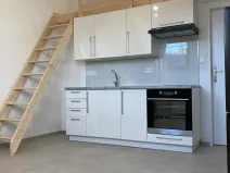 Pronájem bytu 1+kk, Praha - Košíře, Vrchlického, 20 m2