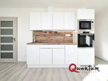 Pronájem bytu 1+kk, Kladno, Švédská, 33 m2