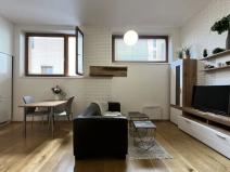Pronájem bytu 1+kk, Praha - Vinohrady, Uruguayská, 38 m2