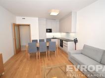 Pronájem bytu 2+kk, Praha - Smíchov, Nádražní, 53 m2