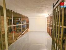 Pronájem garáže, Praha - Vokovice, Tobrucká, 15 m2