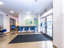 Pronájem obchodního prostoru, Praha - Zbraslav, Zbraslavské náměstí, 147 m2