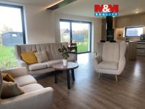 Pronájem rodinného domu, Loučany, 120 m2